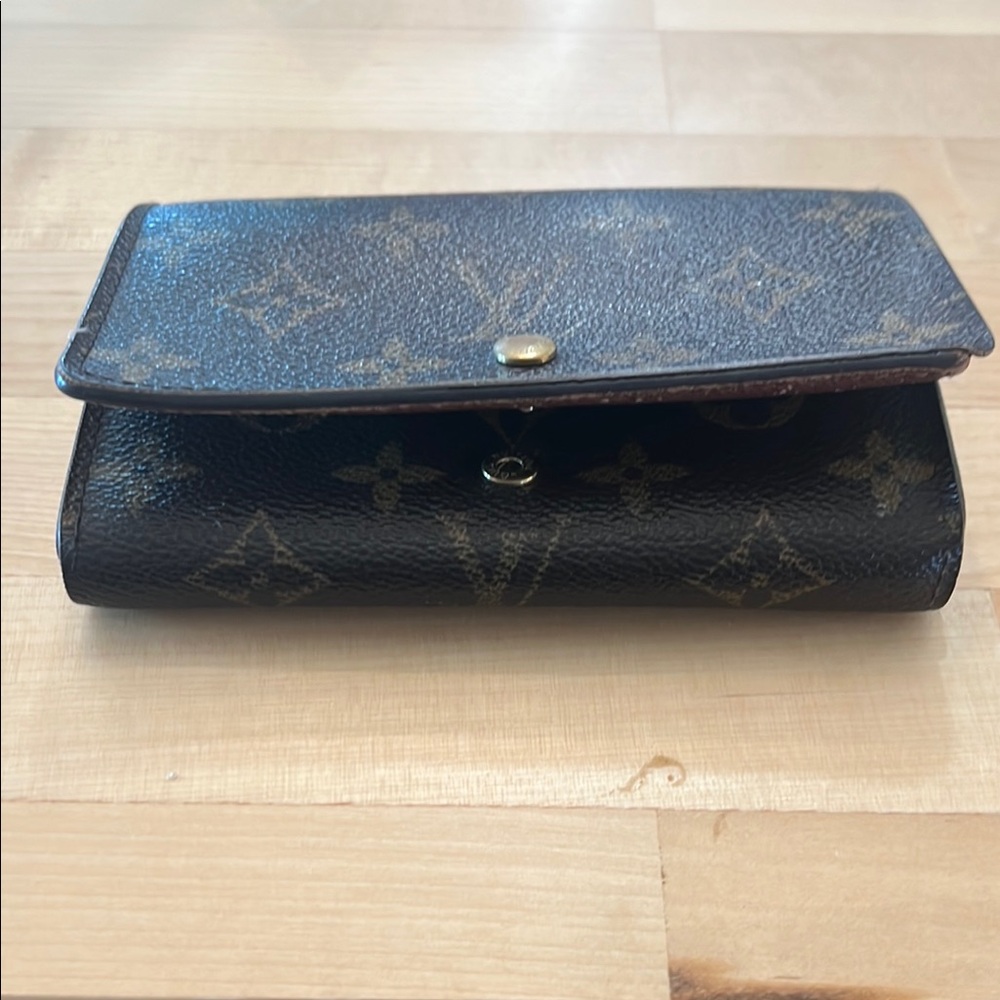 Louis Vuitton Monogram Wallet - Brown